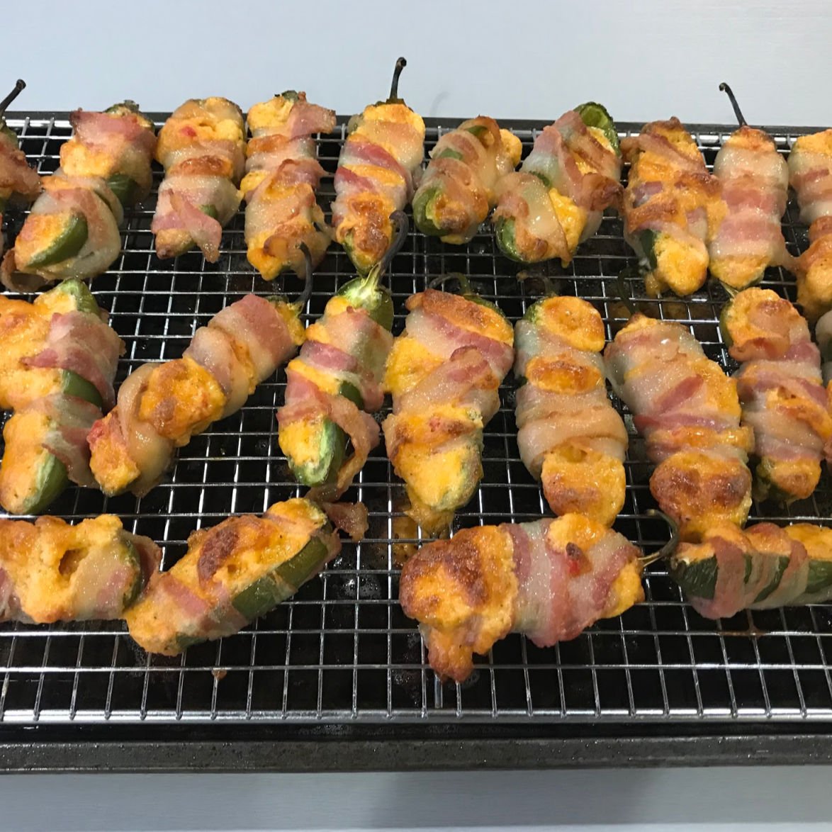 Keto Bacon-Wrapped Pimento Cheese Poppers