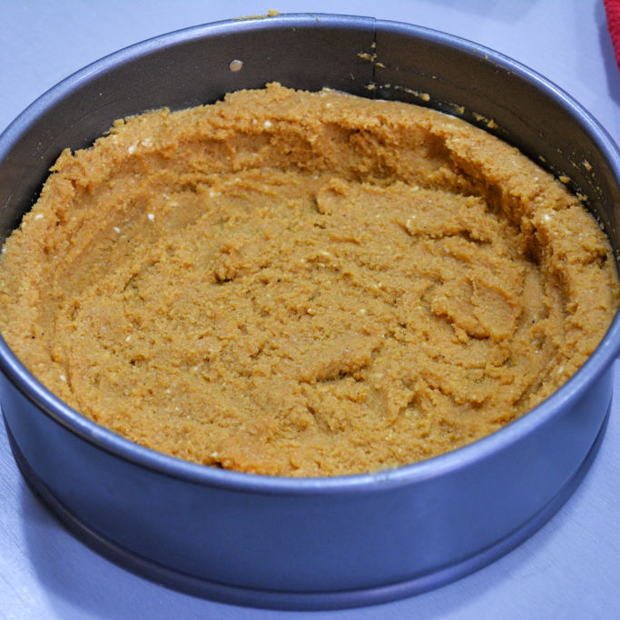 Layered Pumpkin Cheesecake Cookie Crust In Pan