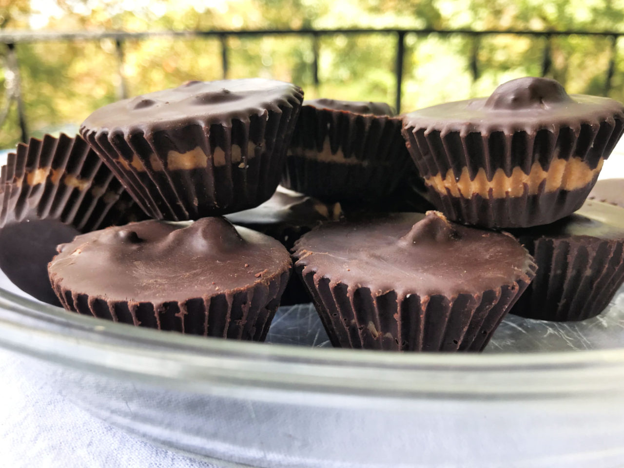 Keto Candy - Chocolate Peanut Butter Cups | Healthy Ambitions