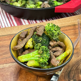 Keto Beef and Broccoli FEATURE
