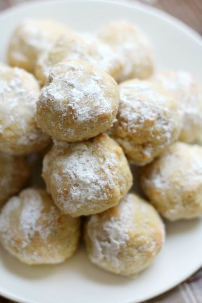 Keto Christmas Cookie Recipes italian wedding snowball