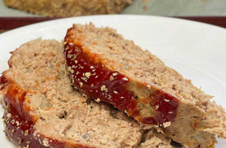 Keto Beef and Turkey Meatloaf