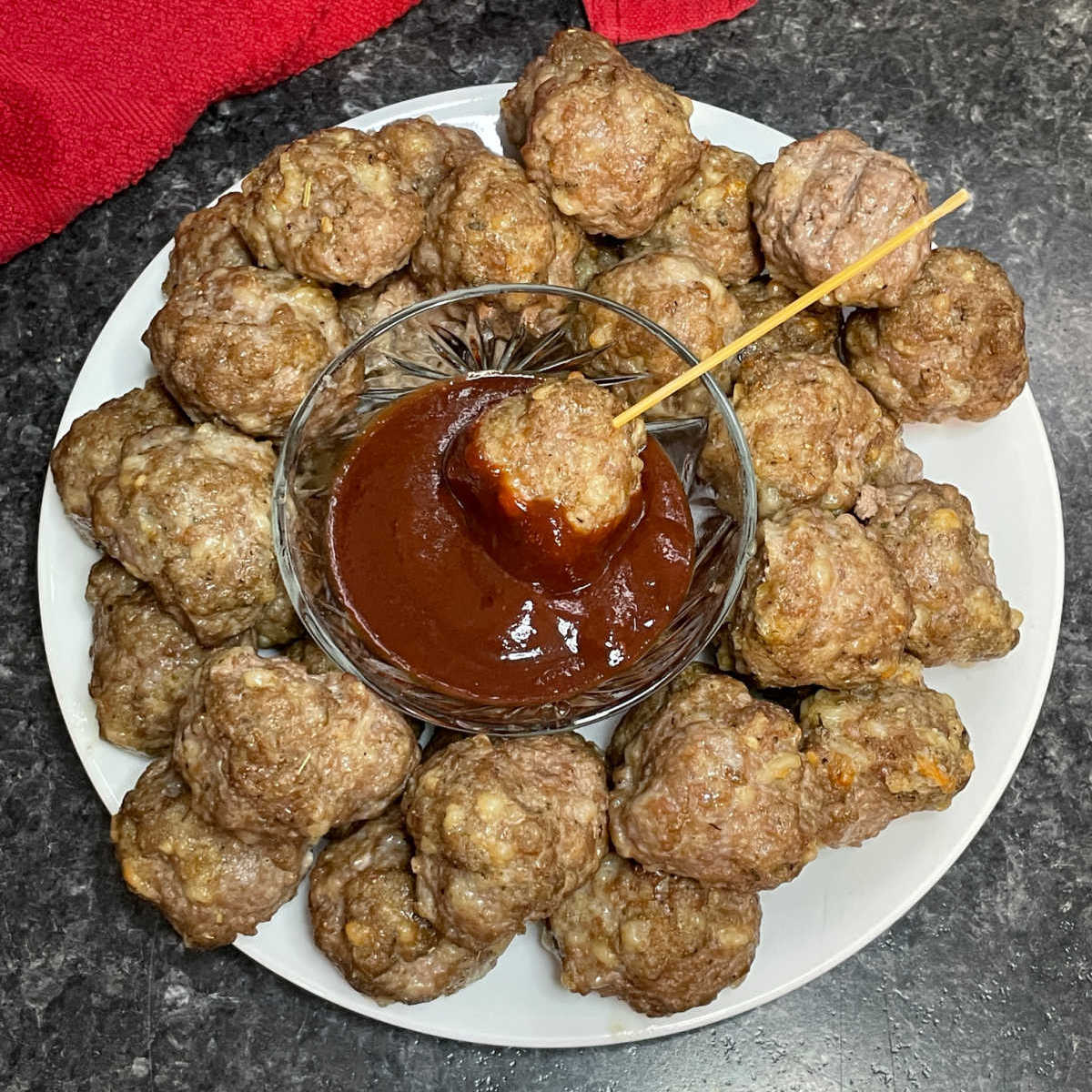 Keto Italian Meatballs FEATURE